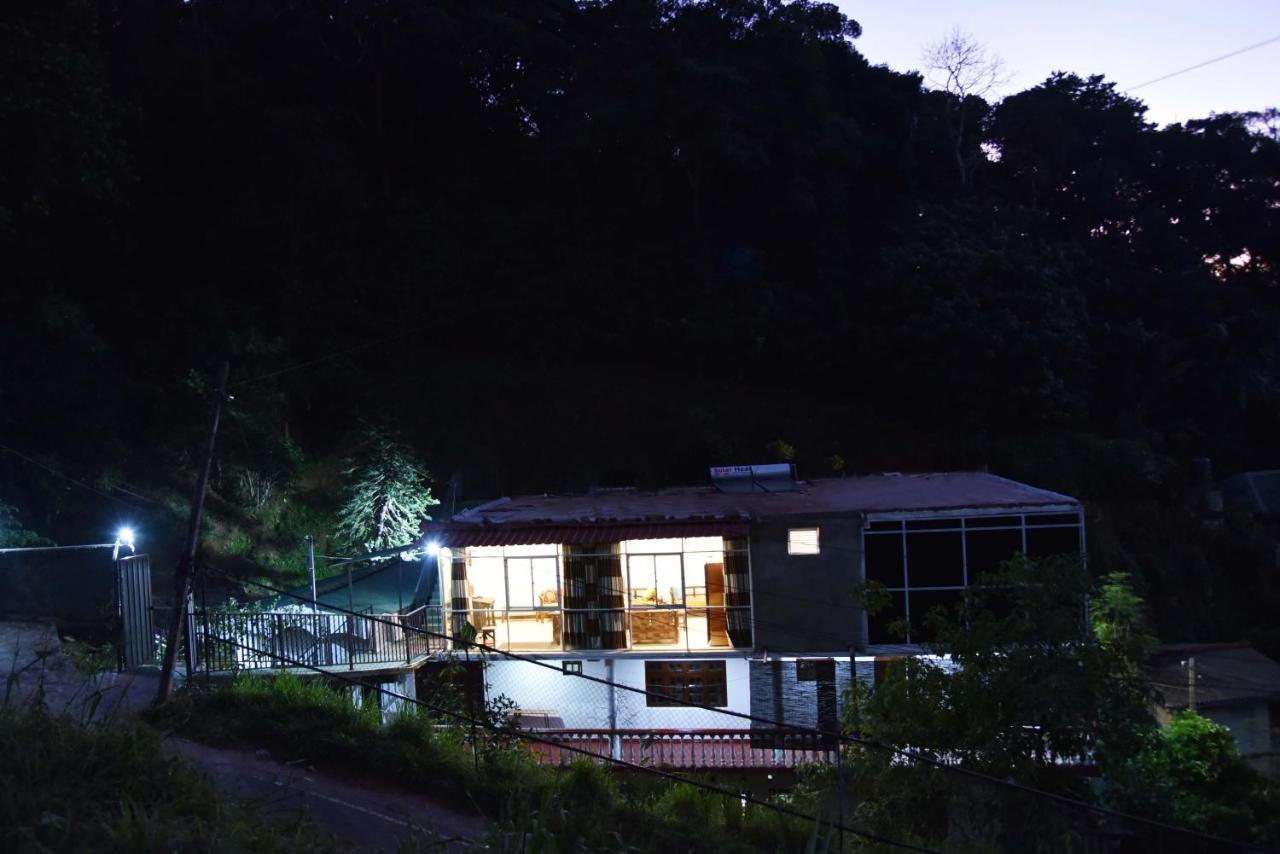 Lodge In 611 Kandy Kültér fotó